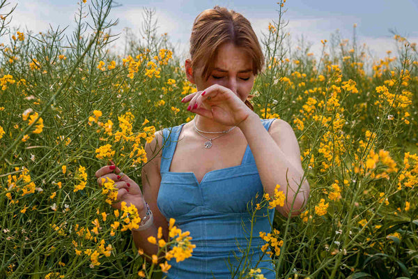 Come alleviare i sintomi delle allergie stagionali con rimedi naturali